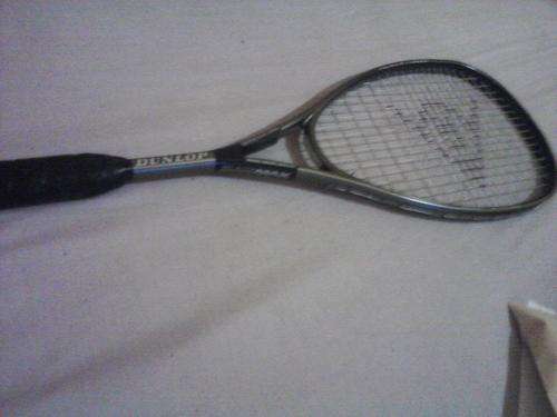 SQUAS RACKET DUNLOP BLACK MAX CARBON TI